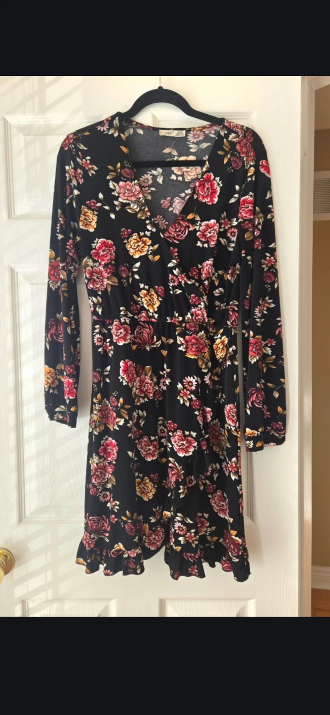 DEX Floral Long Sleeve Faux Look Wrap Dress - photo 2