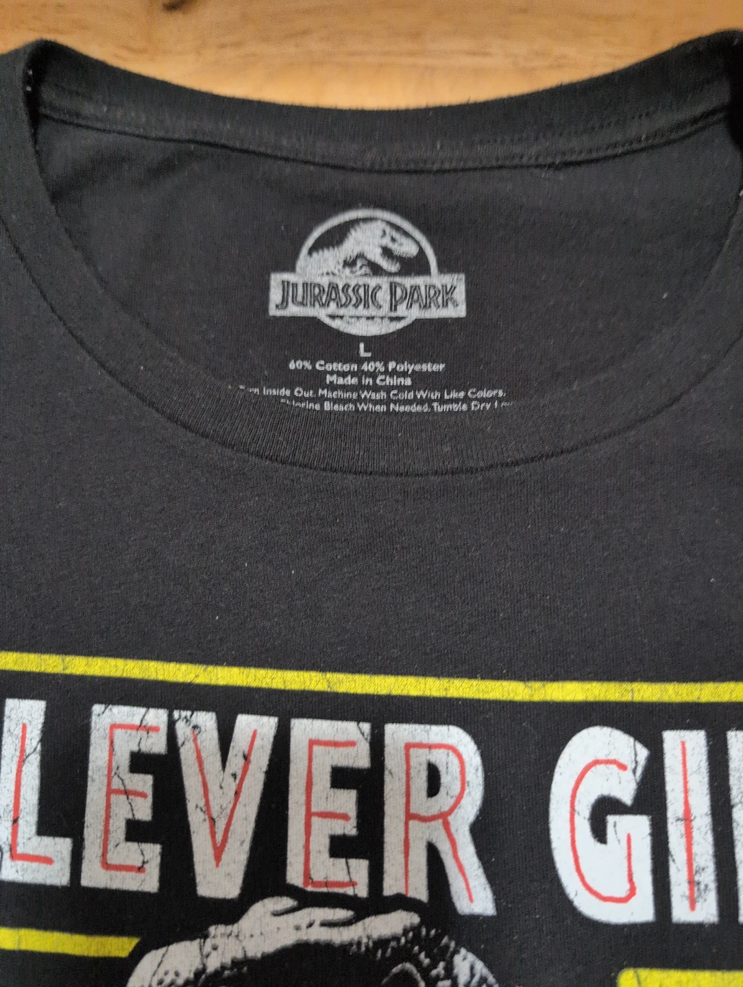 Jurassic Park "Clever Girl" T-Shirt From Hot Topic - photo 5