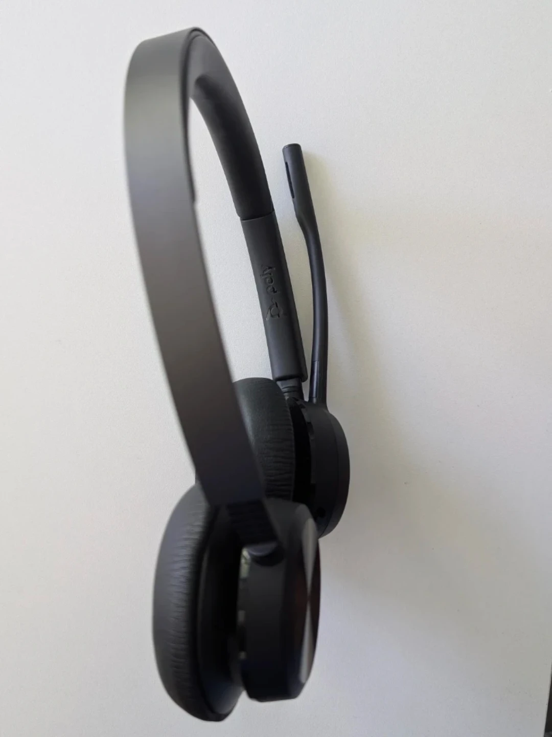 Poly Voyager 4320 Wireless Bluetooth Headset - photo 4