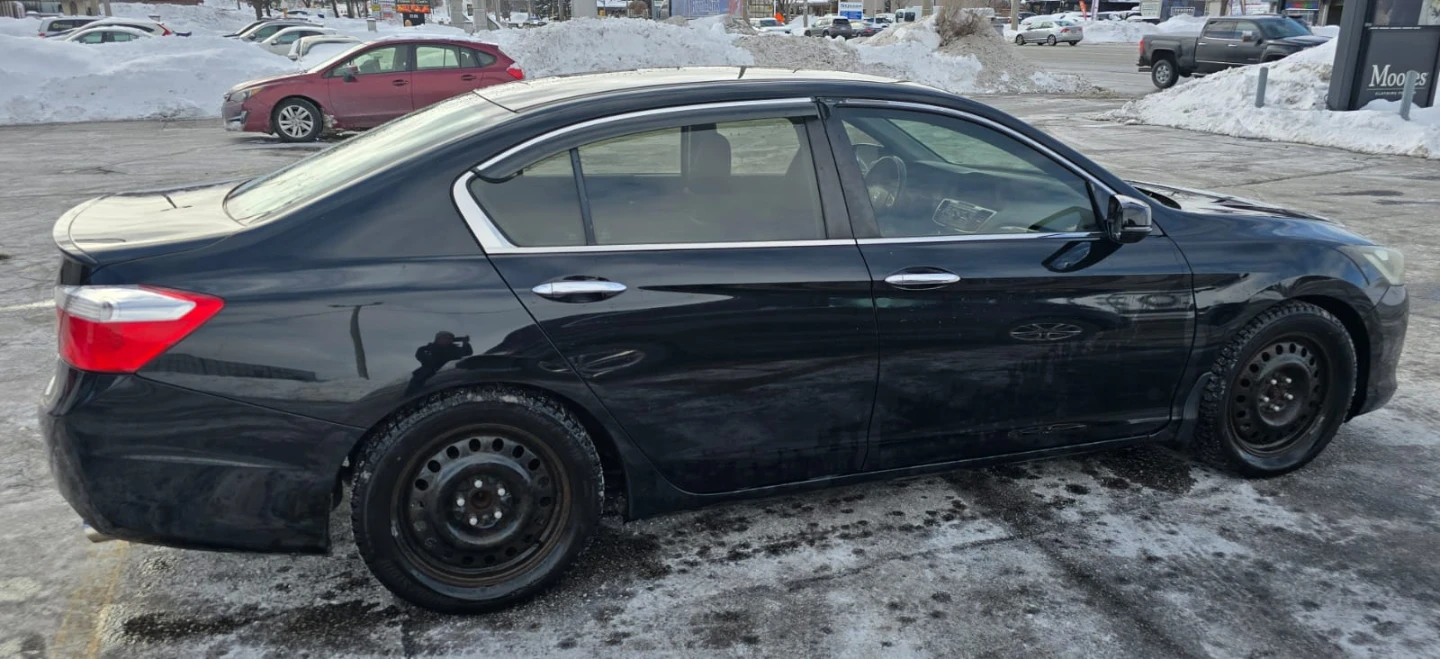 Black Honda Accord Sedan - photo 3