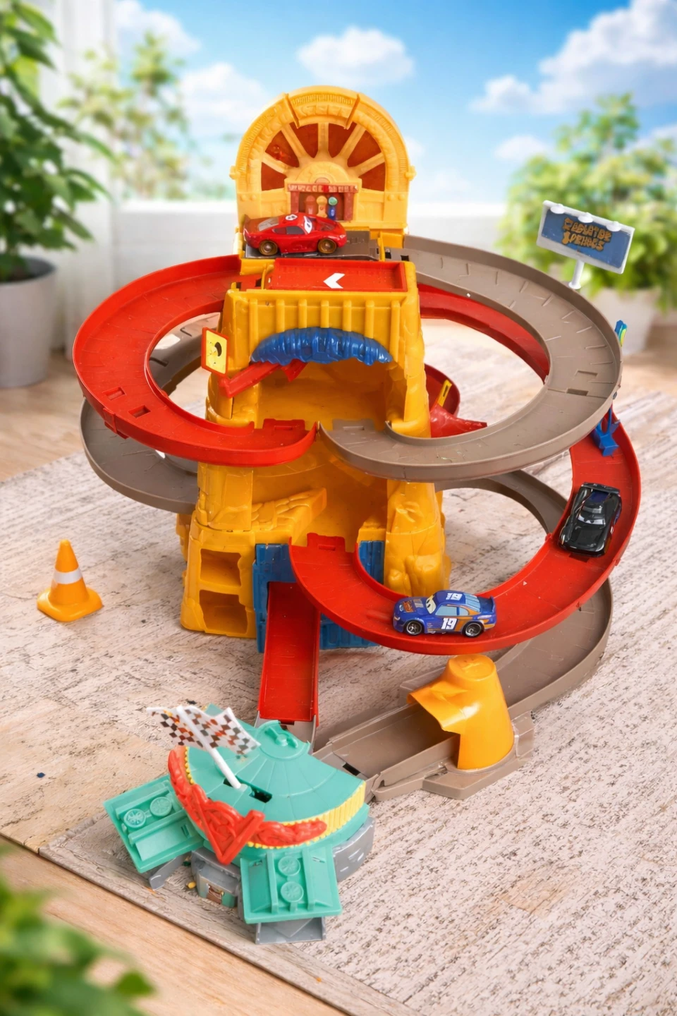 Disney Pixar Cars Spiral Playset