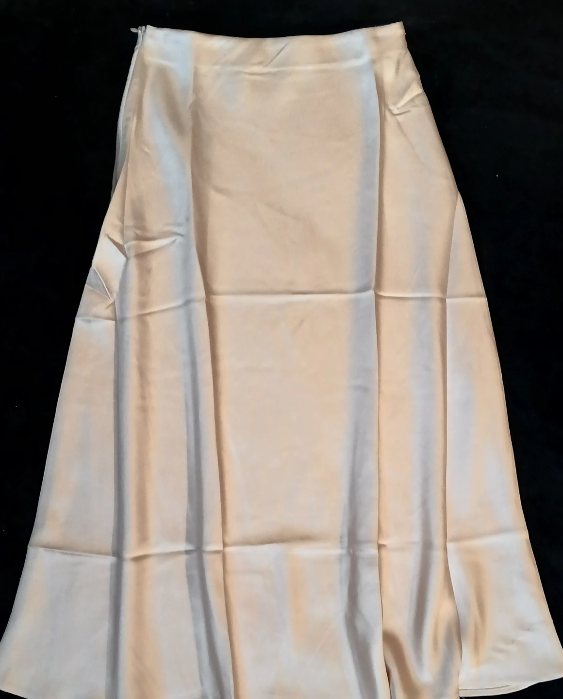 New XS Satin Midi Skirt - Champagne - photo 3