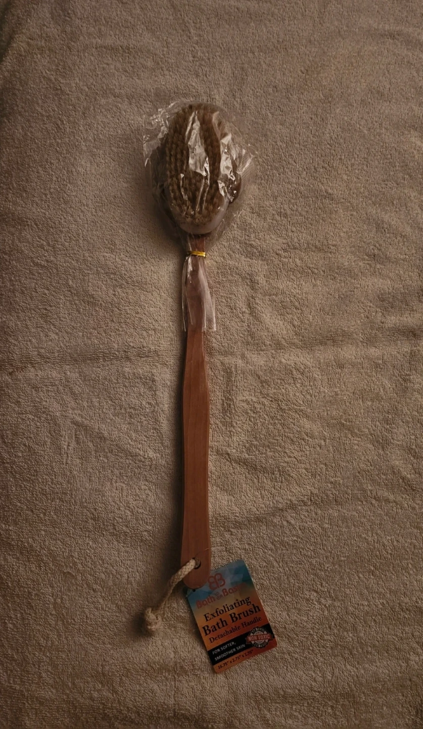 Bath & Body Brush NEW Exfoliating, DETACHABLE HANDLE