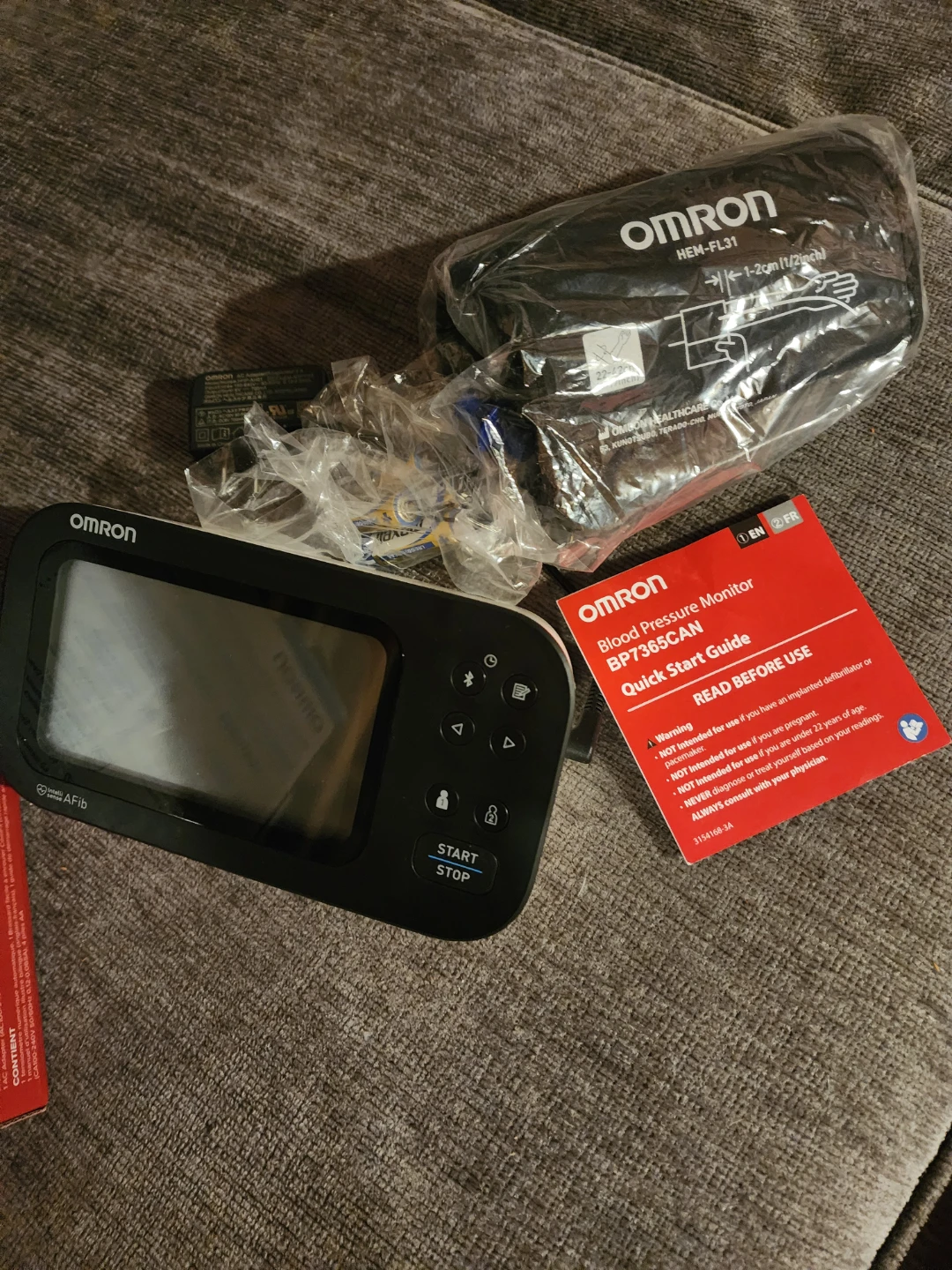 Omron BP7365CAN Blood Pressure Monitor - photo 2