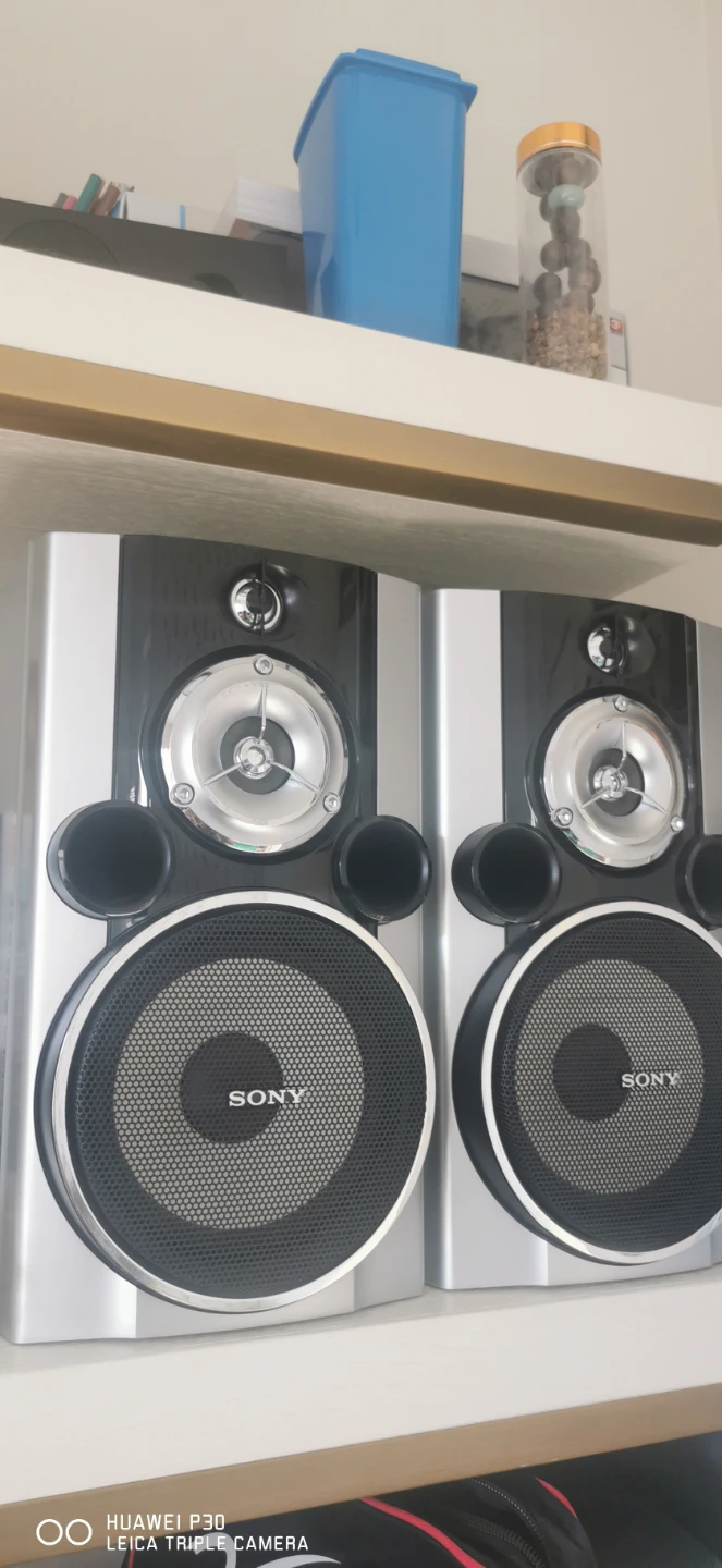 Sony Micro Hi-Fi Component System CMT-HPR900M - photo 2