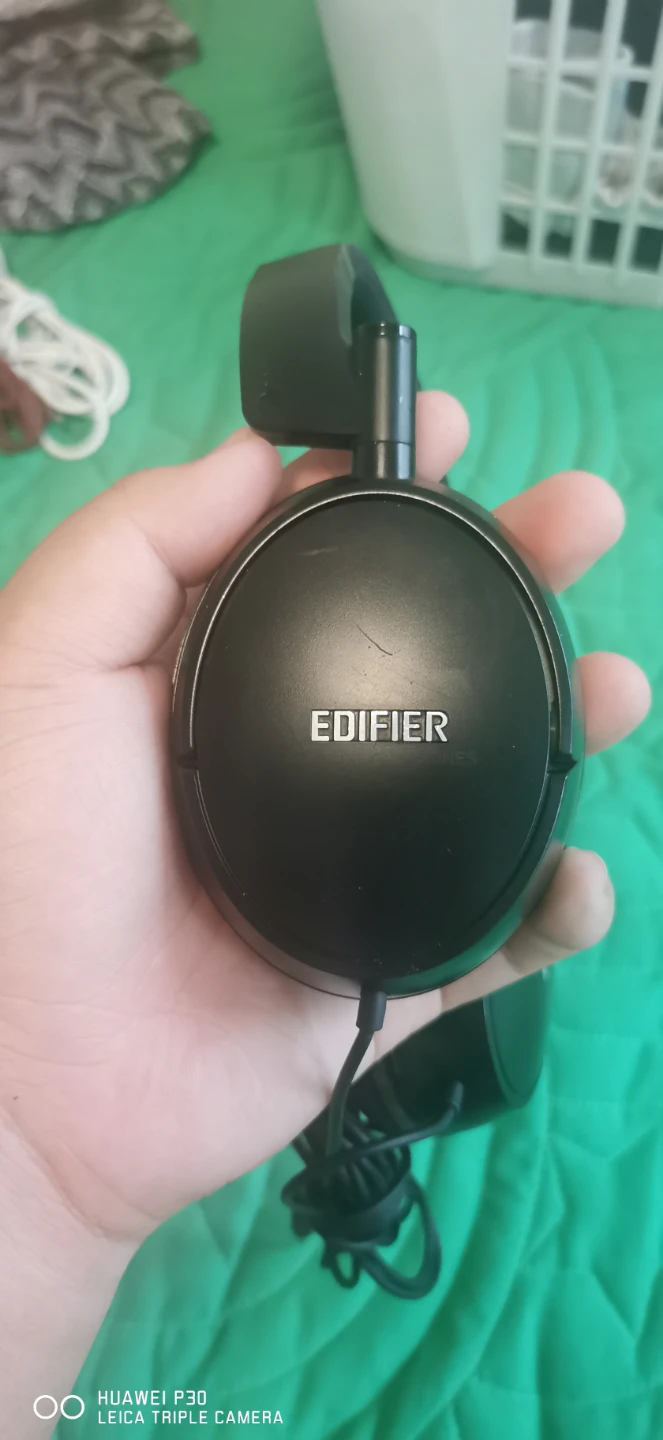 Edifier Headphones - photo 2