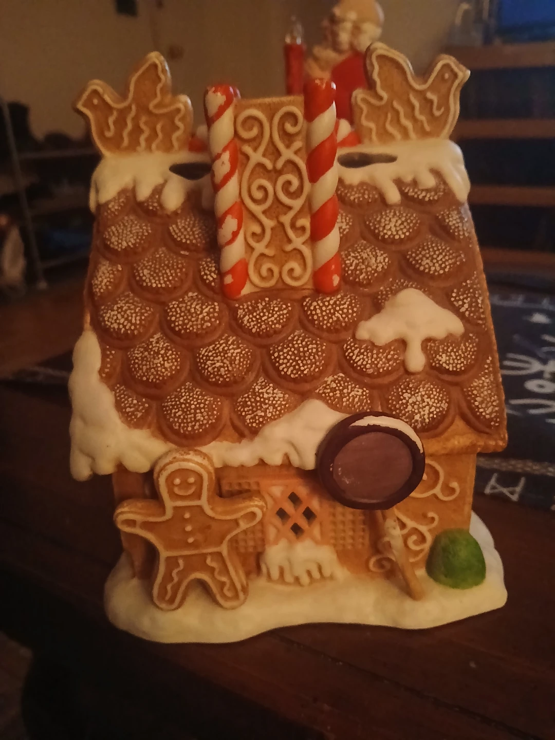 Ceramic Light-Up Gingerbread House Christmas Decor - photo 2