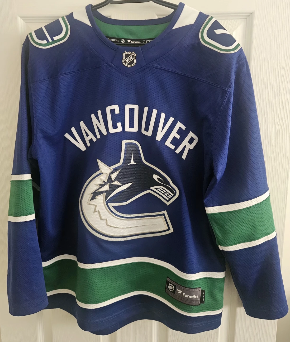 Fanatics Vancouver Canucks Hockey Jersey