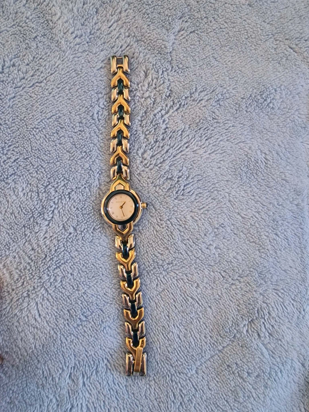 Yves Saint Laurent Women's Watch - photo 3