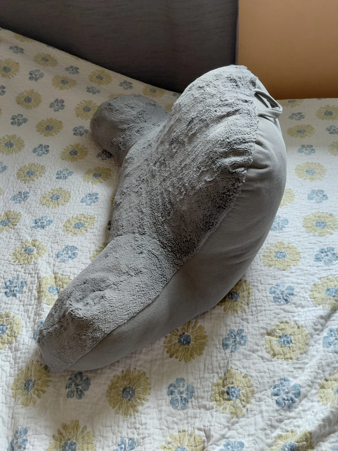 Grey Reading Pillow - photo 2