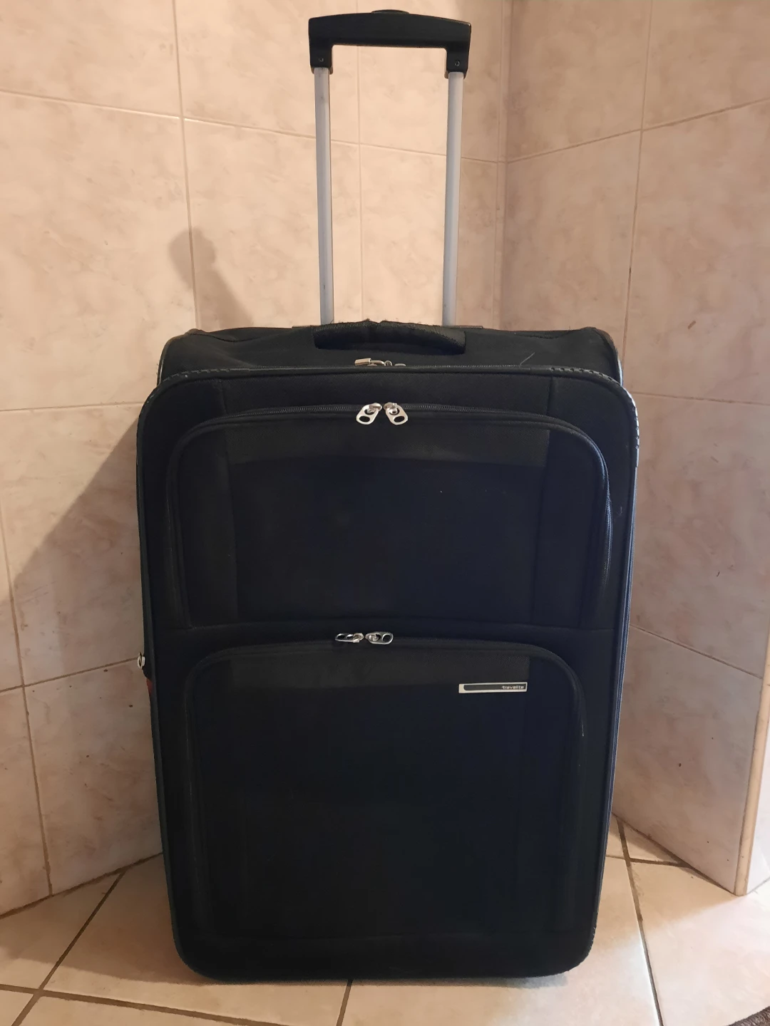 Luggage 29" Tall