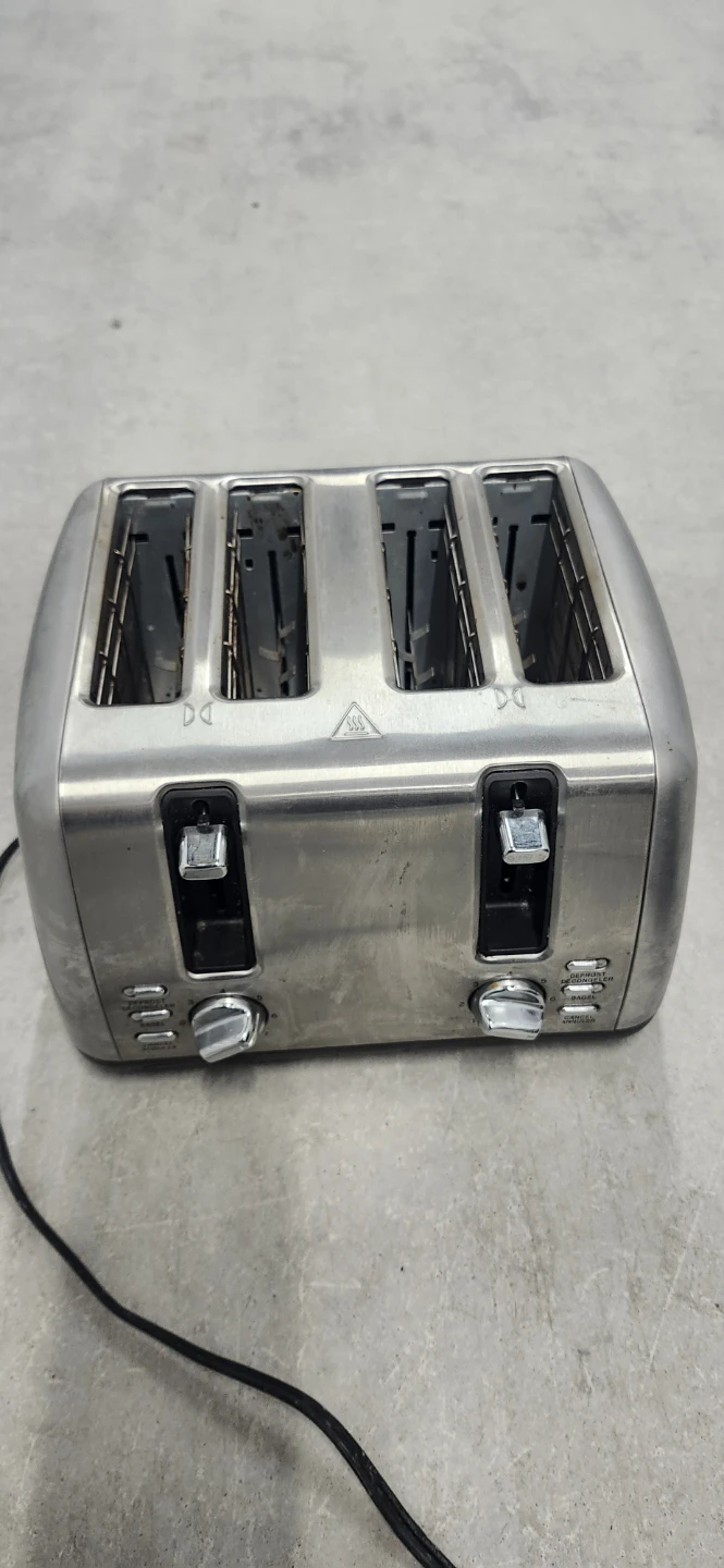 Toaster of 3, one for $10 - photo 3