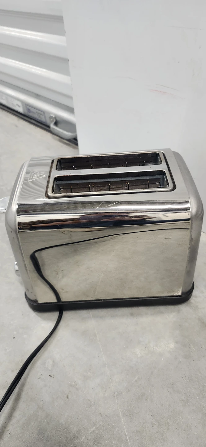 Toaster of 3, one for $10 - photo 5