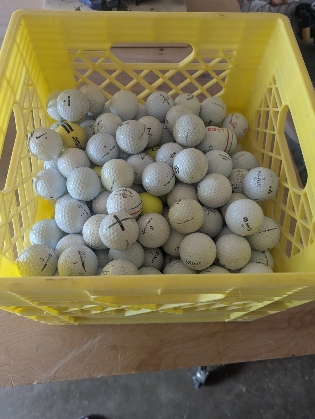Milk Crate of Golf Balls 227pc. - photo 2