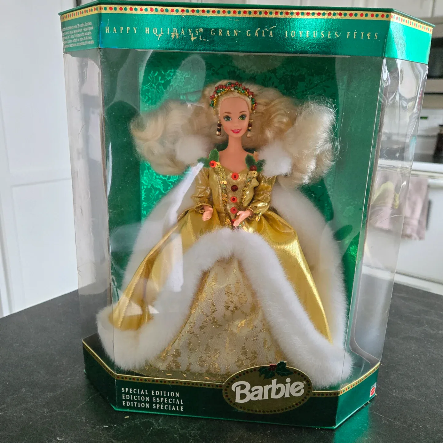 Barbie Special Edition Happy Holidays Doll - photo 2