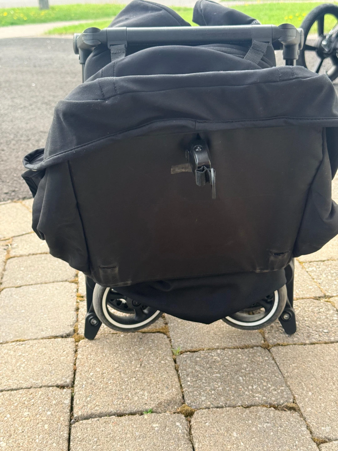 Black Lightweight Stroller - photo 4