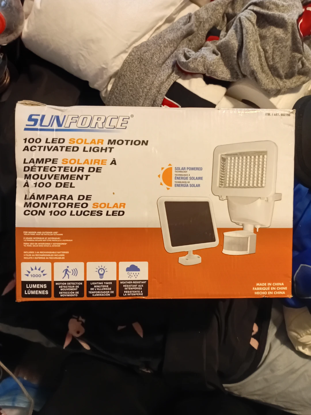 Sunforce 100 LED Solar Motion Activated Light