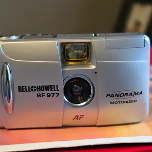 HP t200 Full HD 1080p Digital Camcorder
