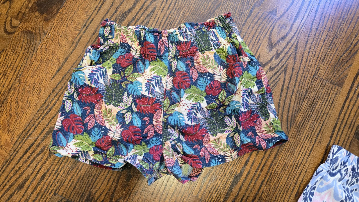 Girls Shorts Bundle - Size 10years - photo 4