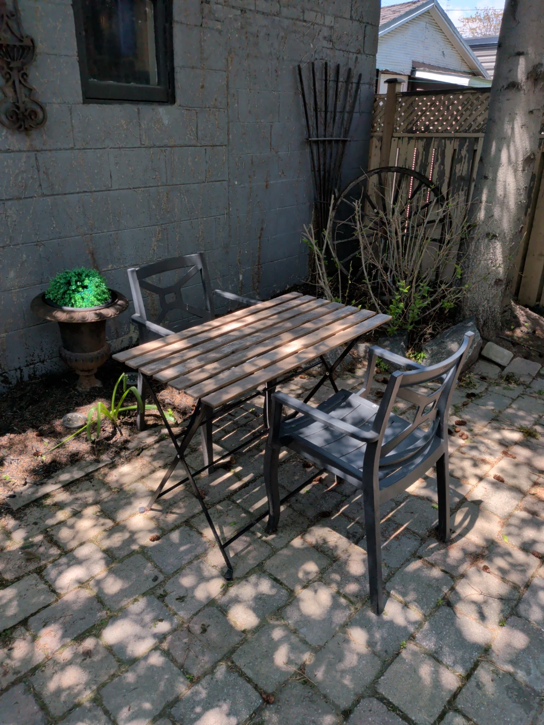 MOVING SALE - Outdoor Patio Set for 2