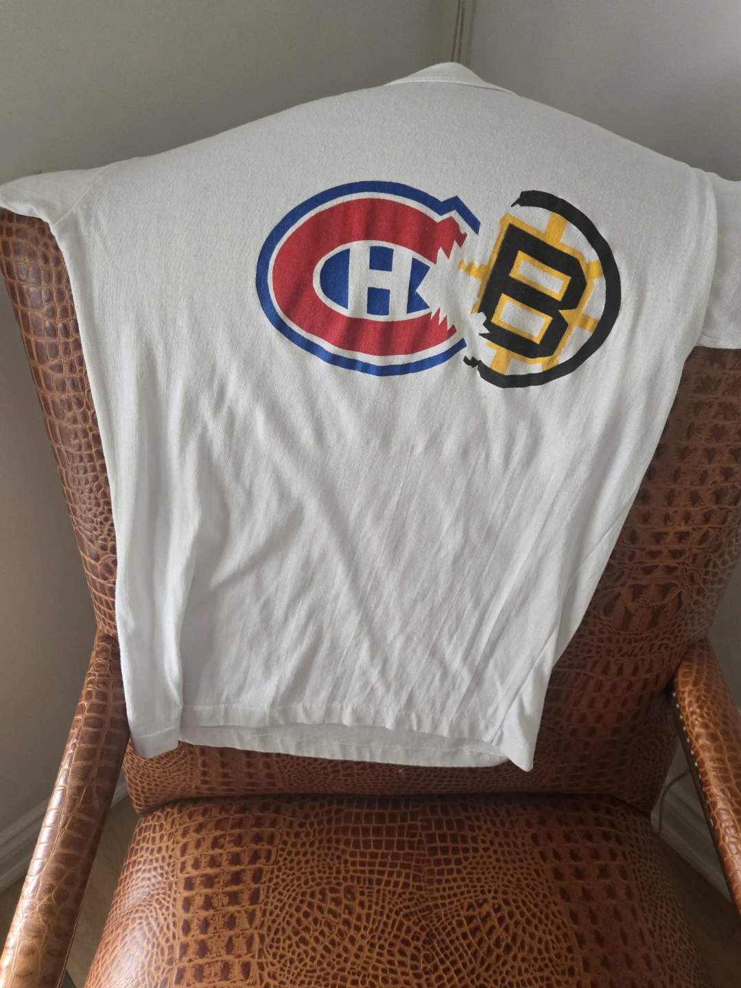 White T-Shirt XL - Montreal Canadiens vs Boston Bruins - photo 2