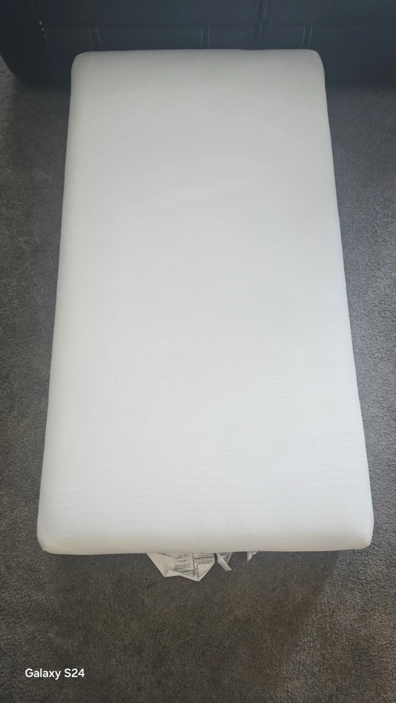White Convertible Crib with Mattress - photo 3