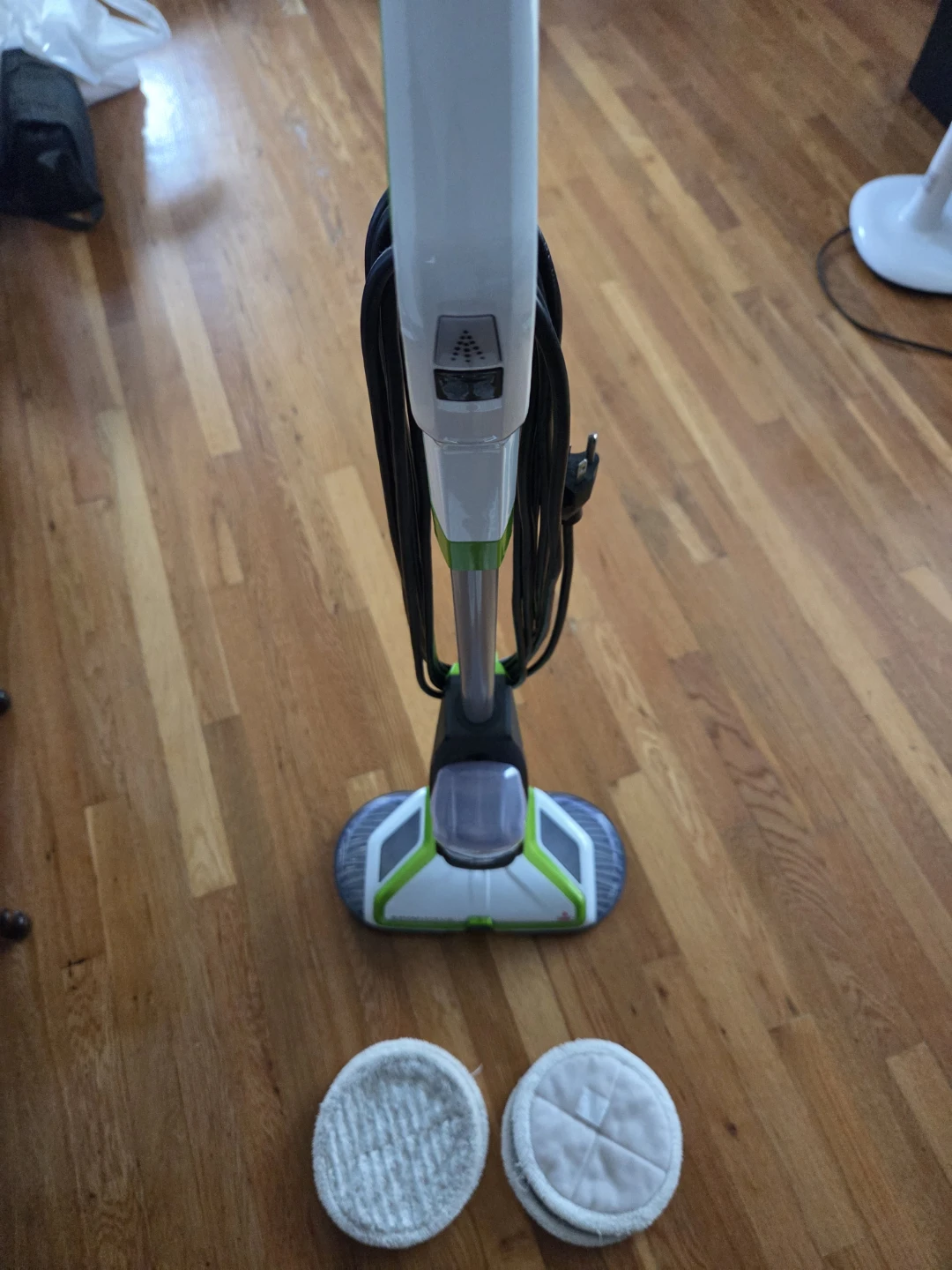 Bissell SpinWave Hard Floor Cleaner - photo 2
