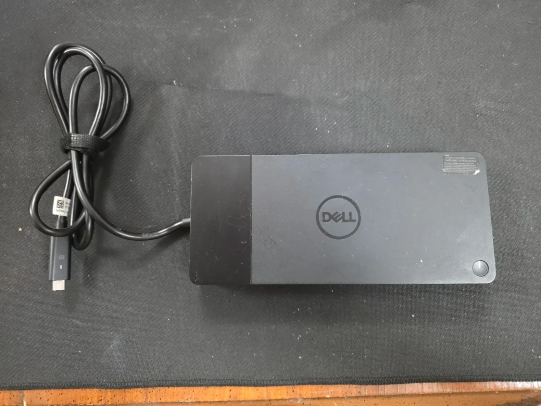 Dell - Docking Station WD19S