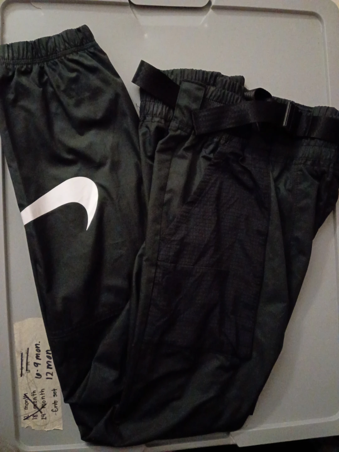Bags of woman clothes - photo 2
