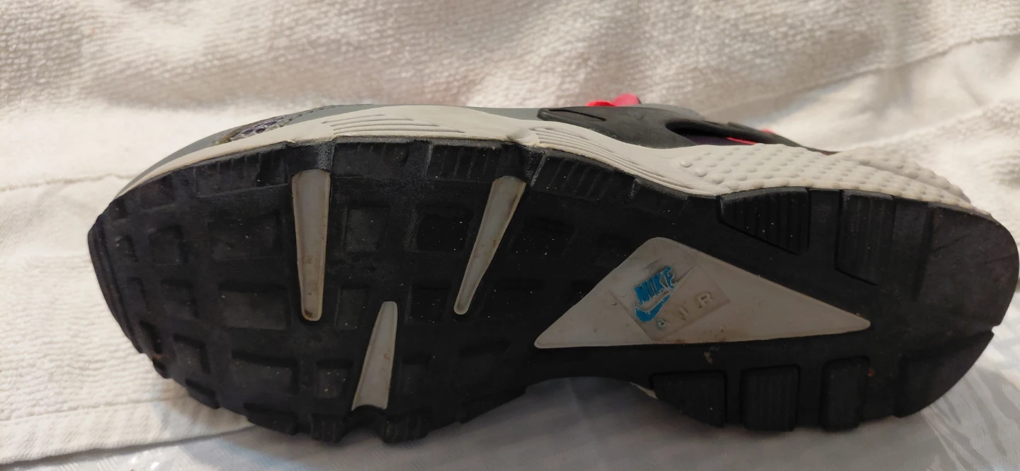 Nike Air Huarache Running Shoes - photo 5