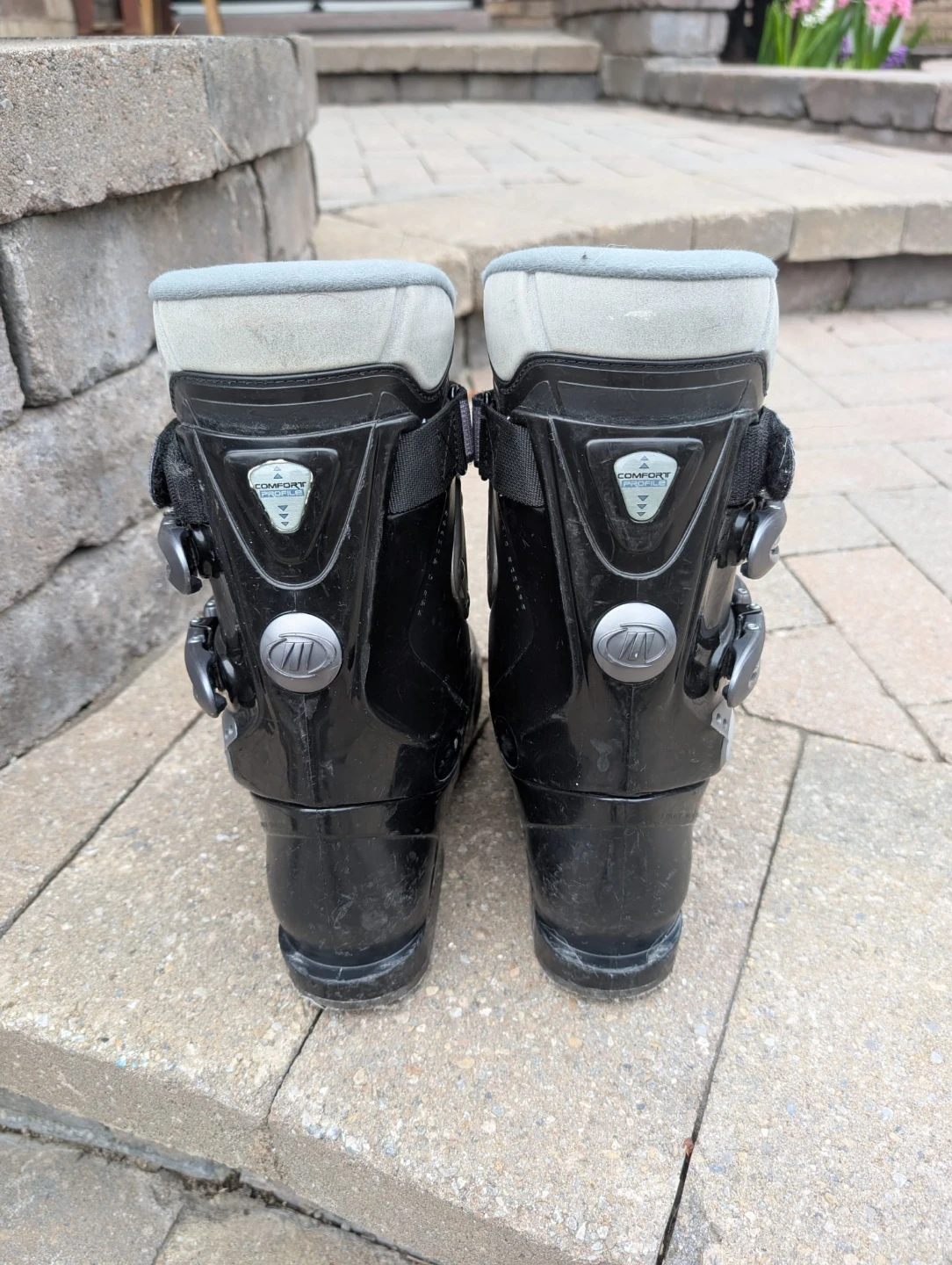 Tecnica Entryx SP Ski Boots - size 24 - 24.5 - photo 2