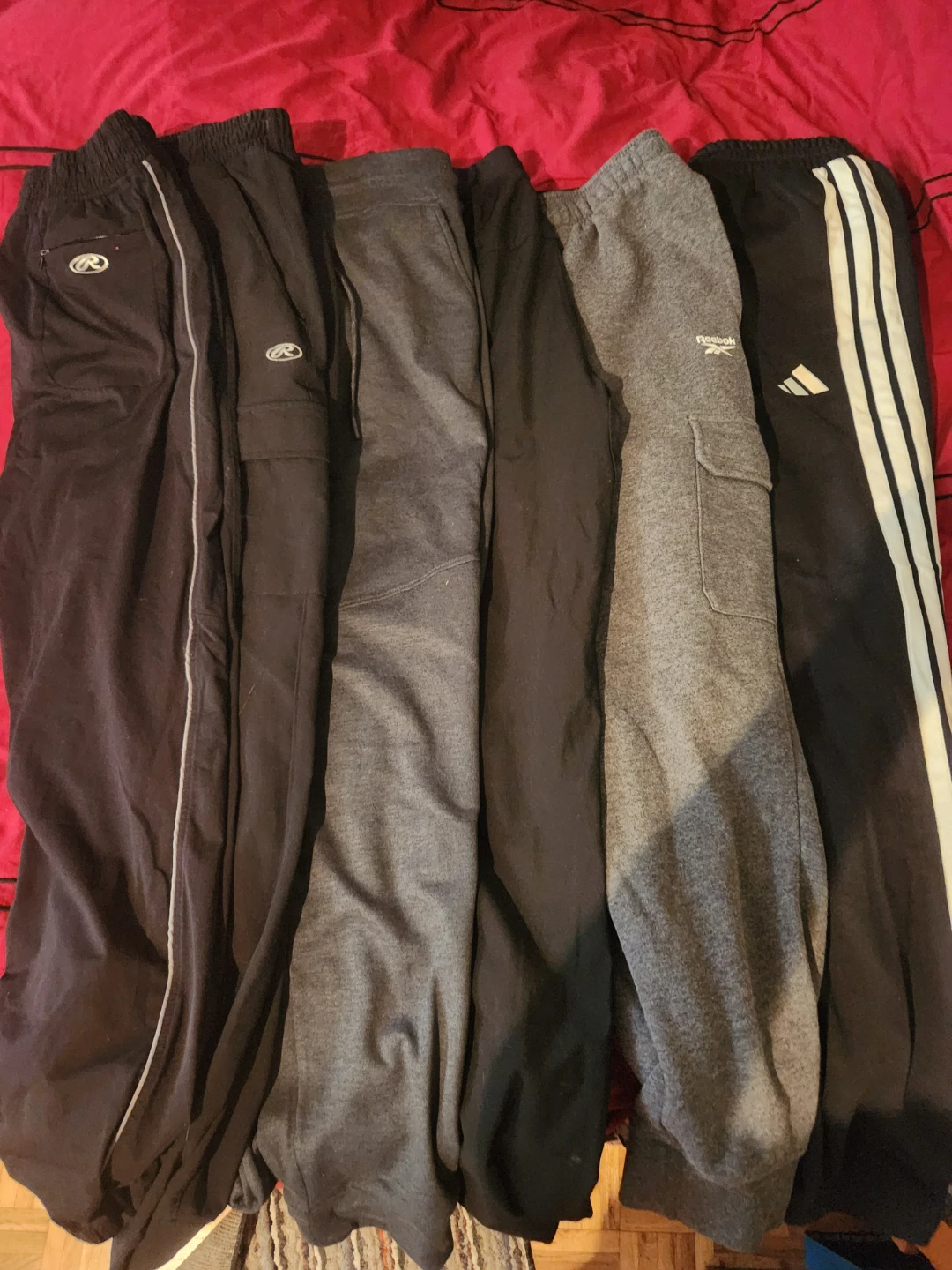 Men's athletic pants