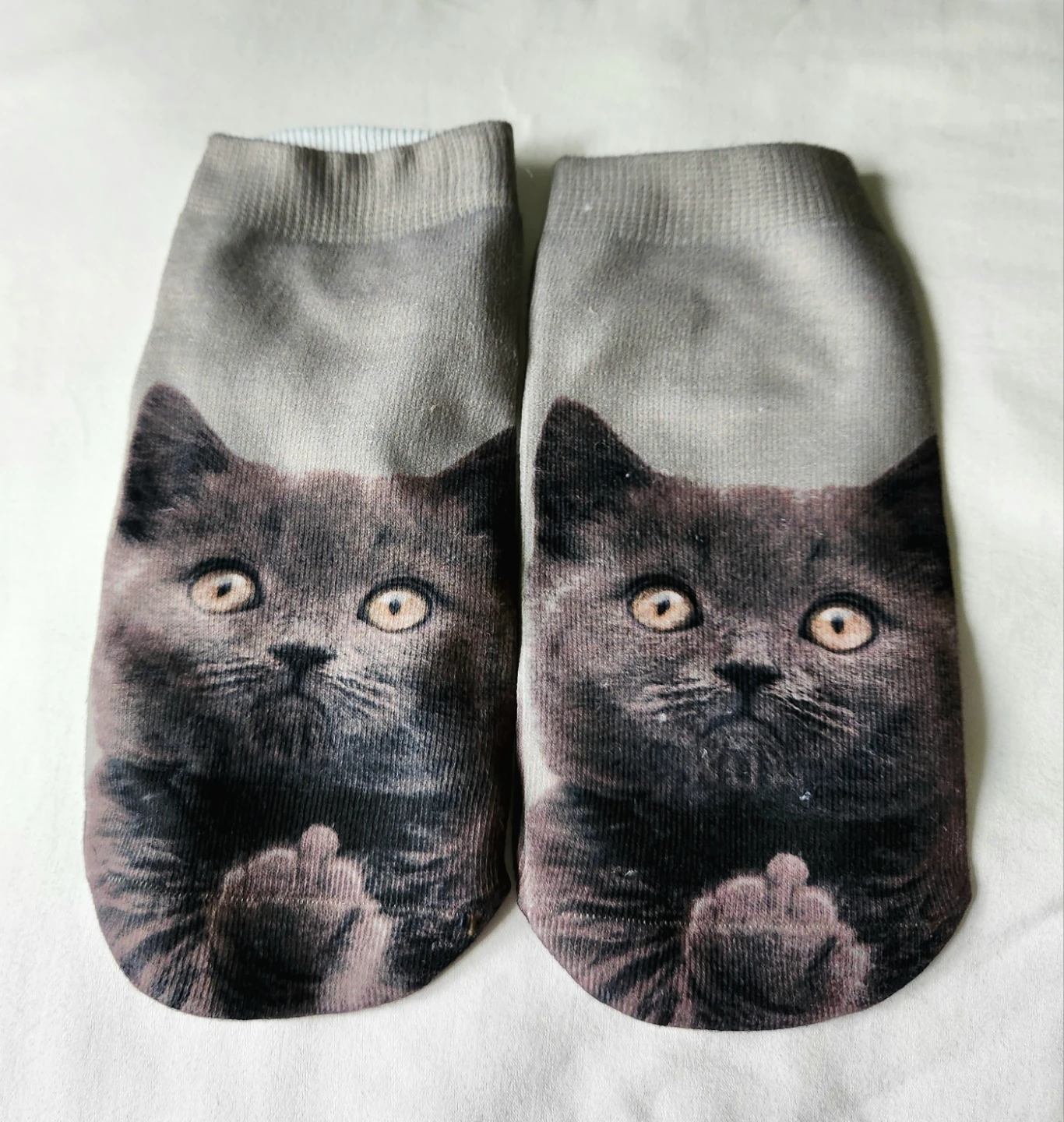 Novelty Cat Face Crew Socks