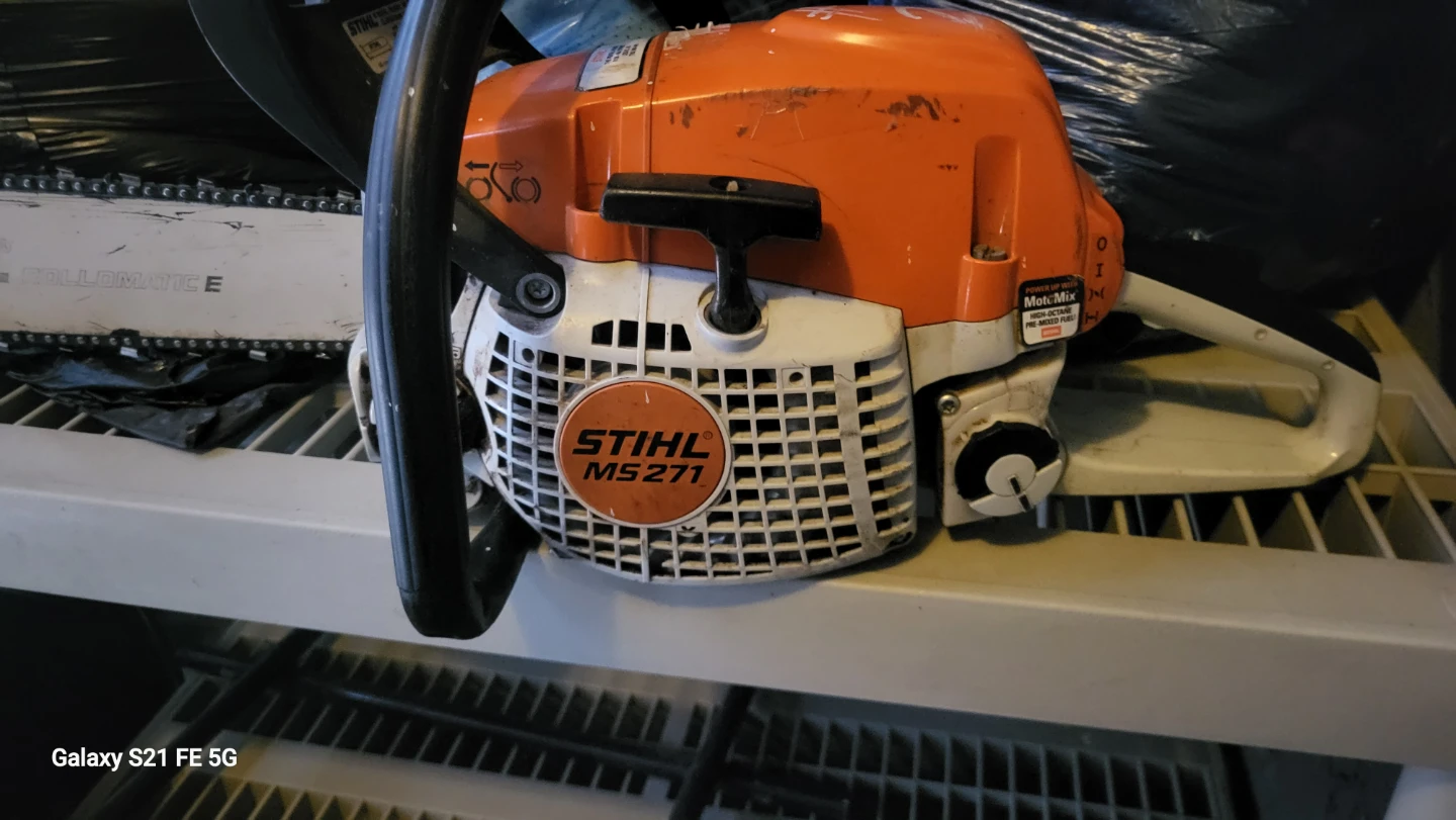 STIHL MS 271 Farm Boss Chainsaw