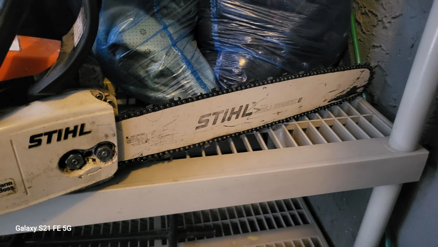 STIHL MS 271 Farm Boss Chainsaw - photo 3
