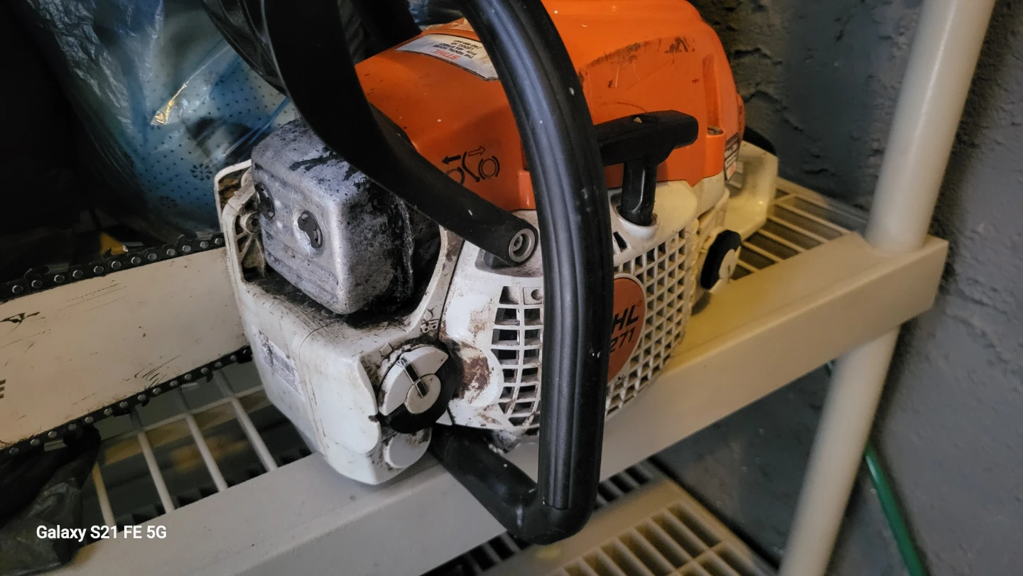 STIHL MS 271 Farm Boss Chainsaw - photo 5