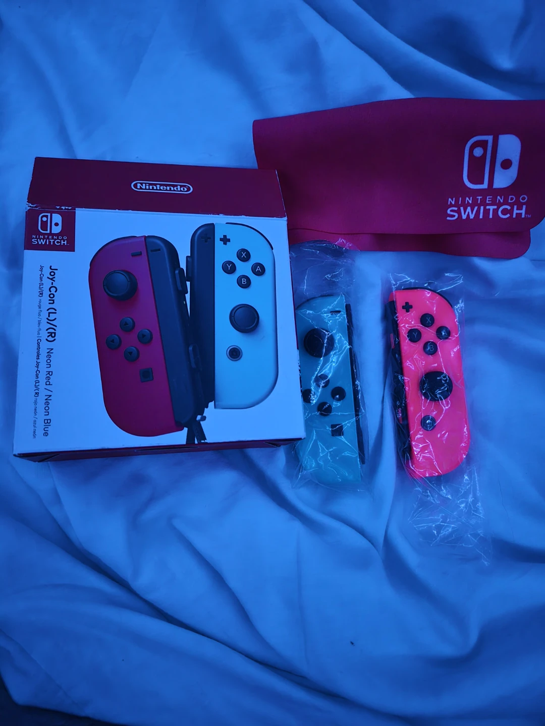 Nintendo Switch Joy-Con (L)/(R) Neon Red / Neon Blue - photo 4