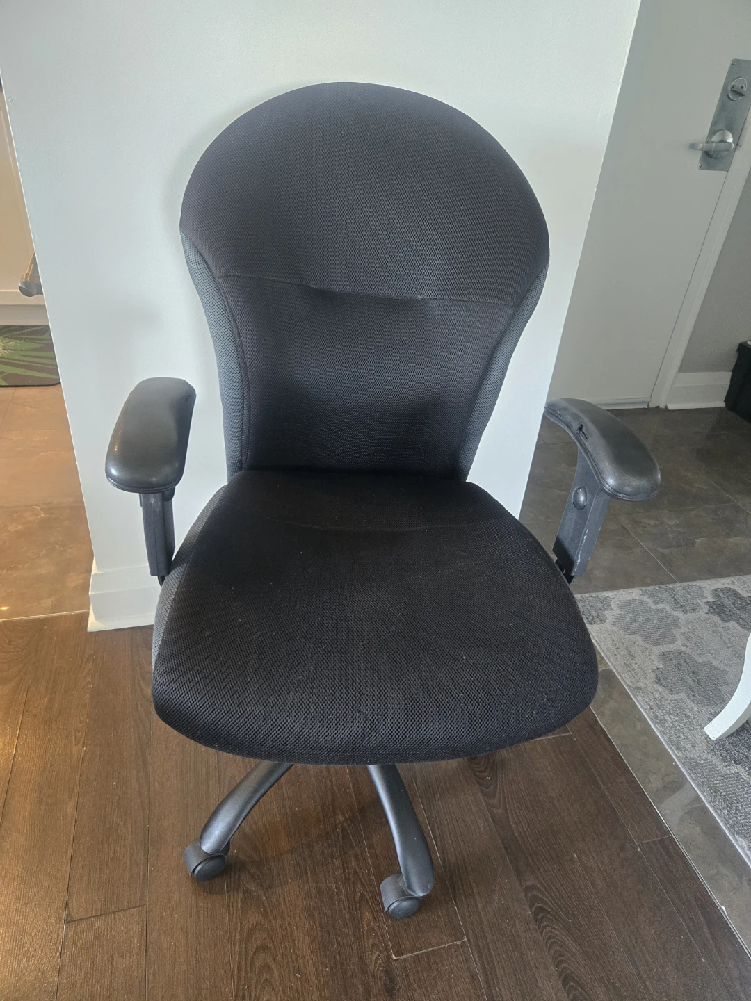 Black Office Chair
