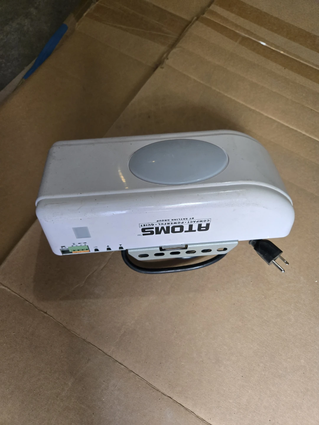 ATOMS Garage Door Opener