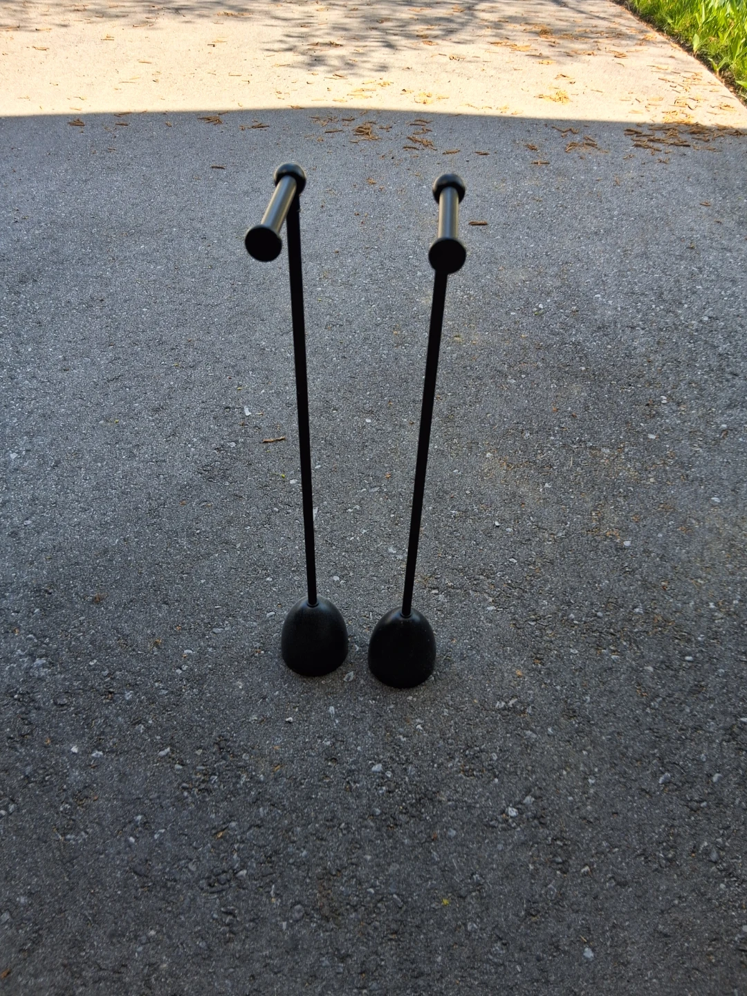 Set of 2 Black Metal Toilet Paper Holders