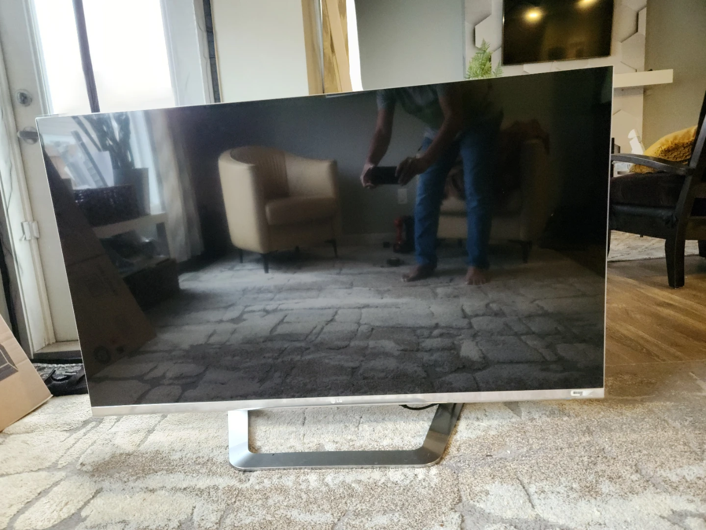 55in LG TV