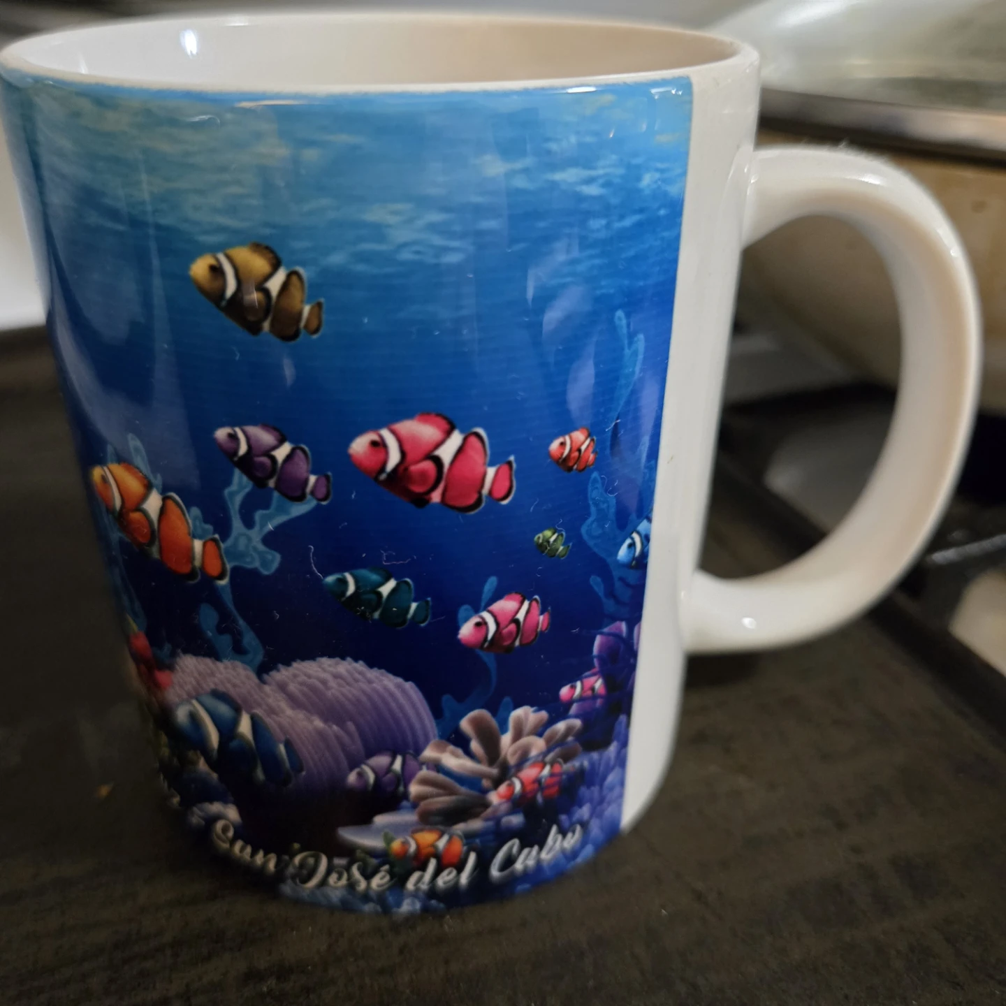* FREE * Los Cabos Coffee Mug with Clownfish and Sea Turtle