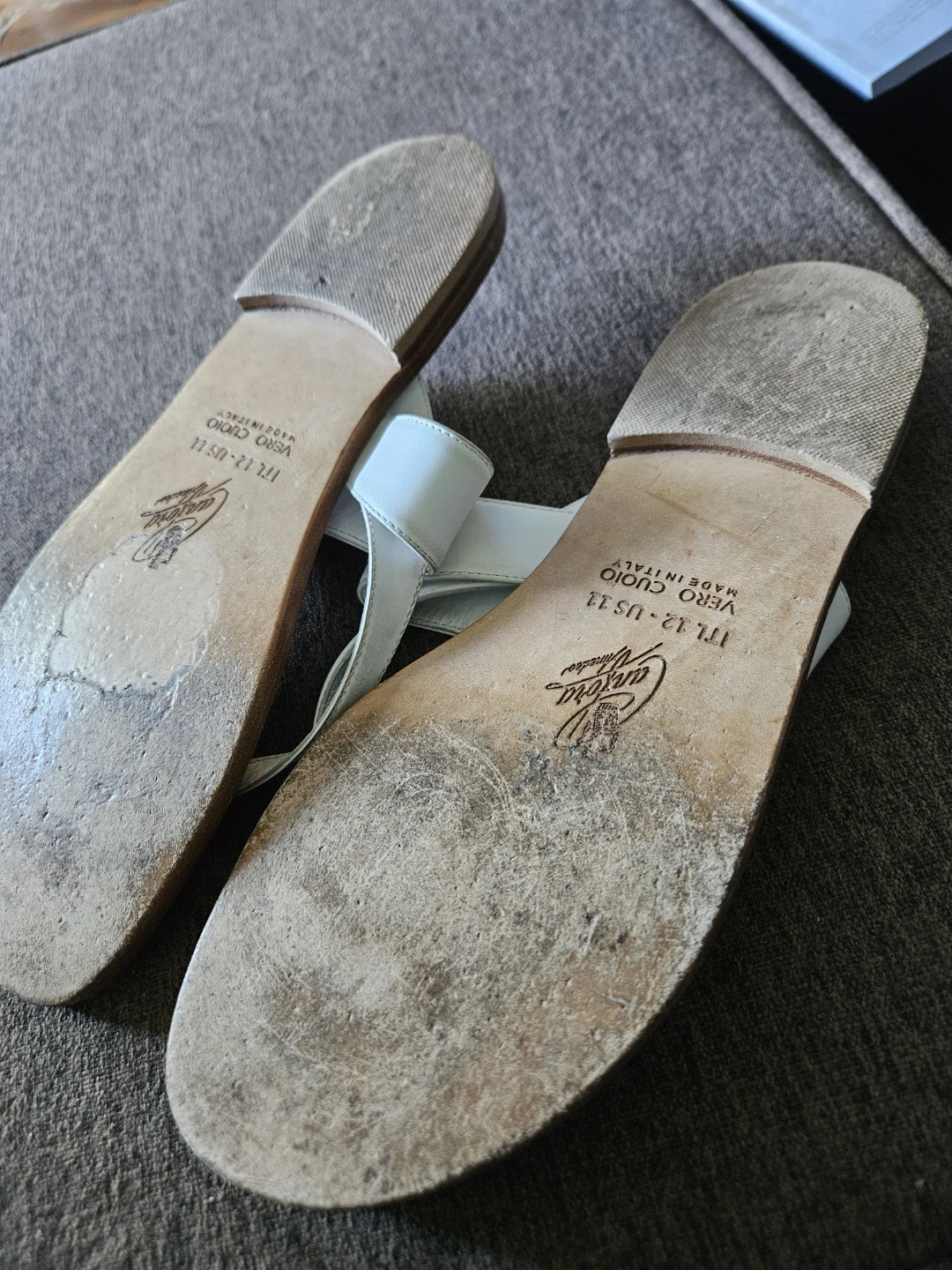 Amedeo Canfora White Leather T-Strap Sandals - US Size 7 - photo 2