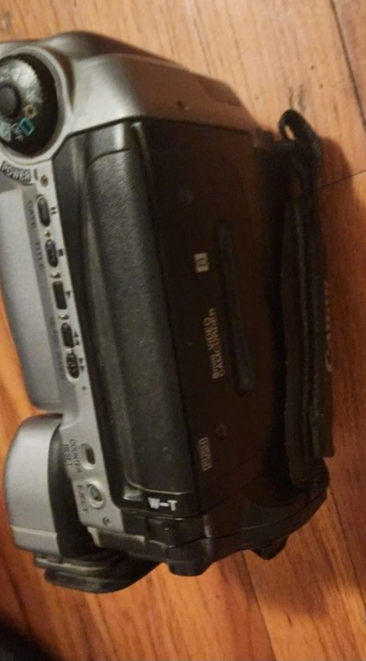 FOR PARTS ONLY Sony Handycam Video Camcorder & Canon - photo 4