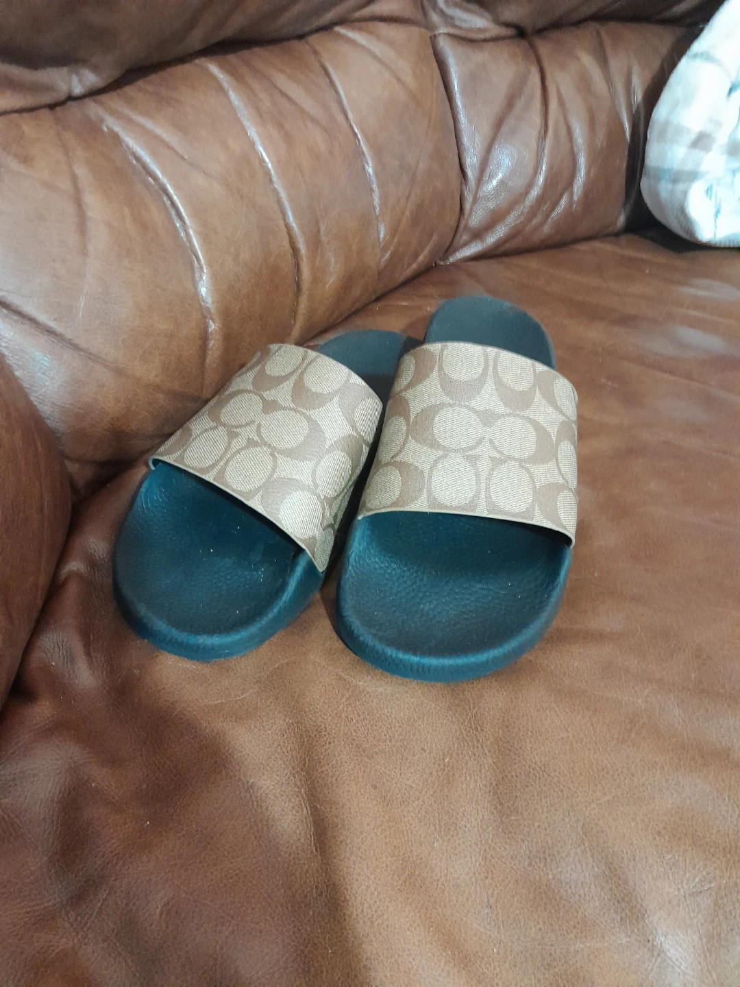 Coach Signature C Slides - photo 3