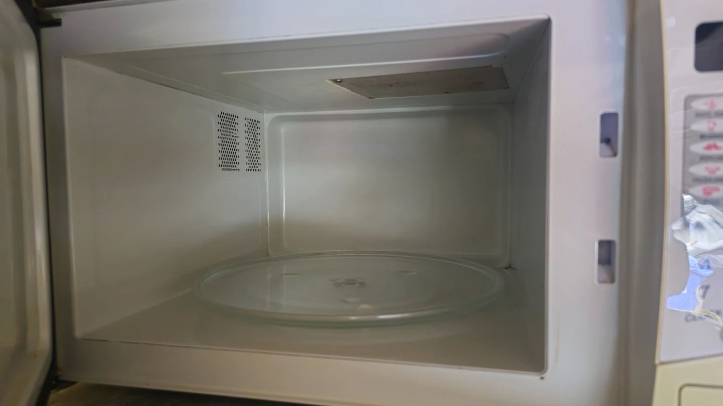 Simplicity Microwave Oven - photo 2