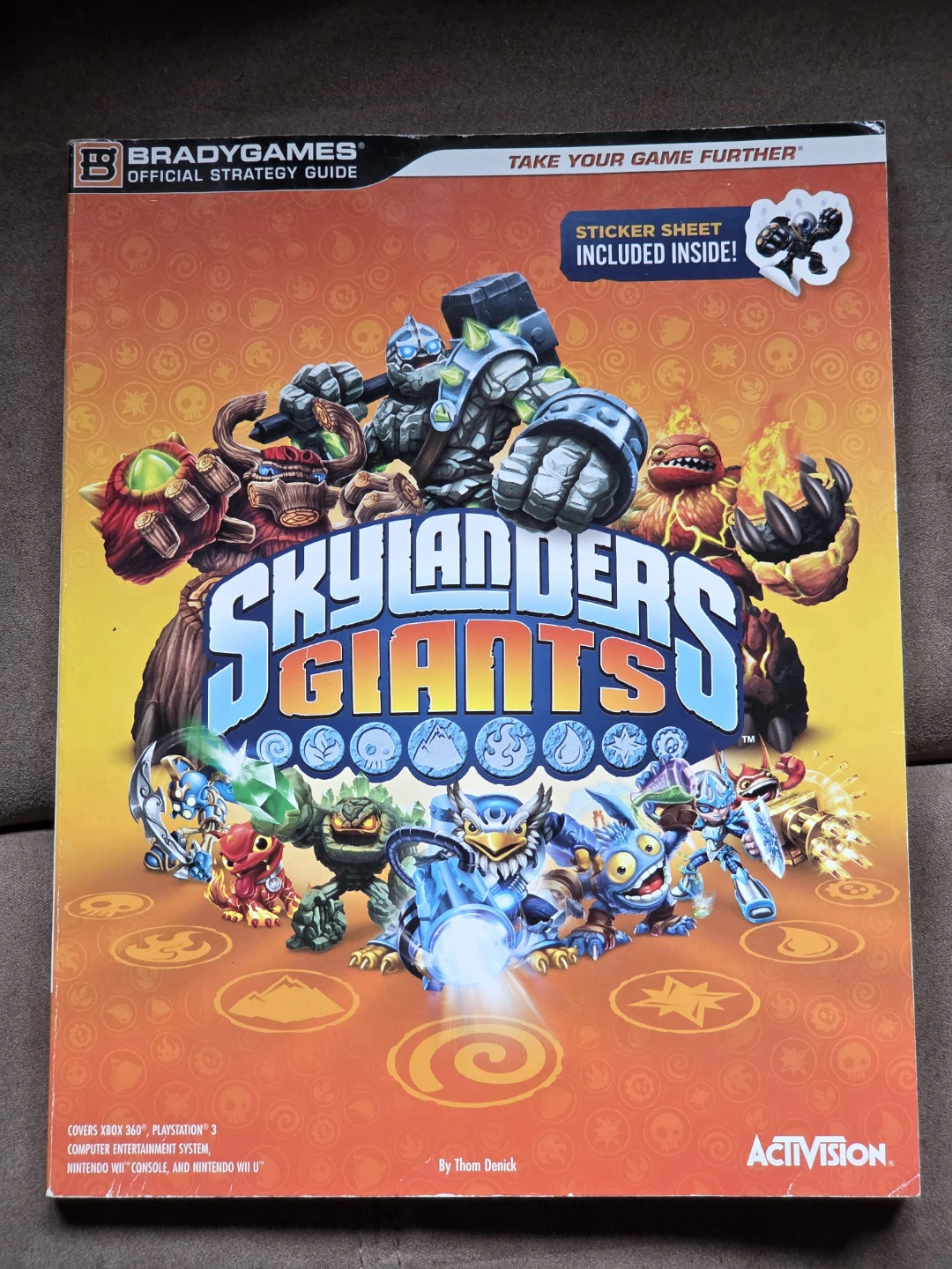 Skylanders Giants Official Strategy Guide