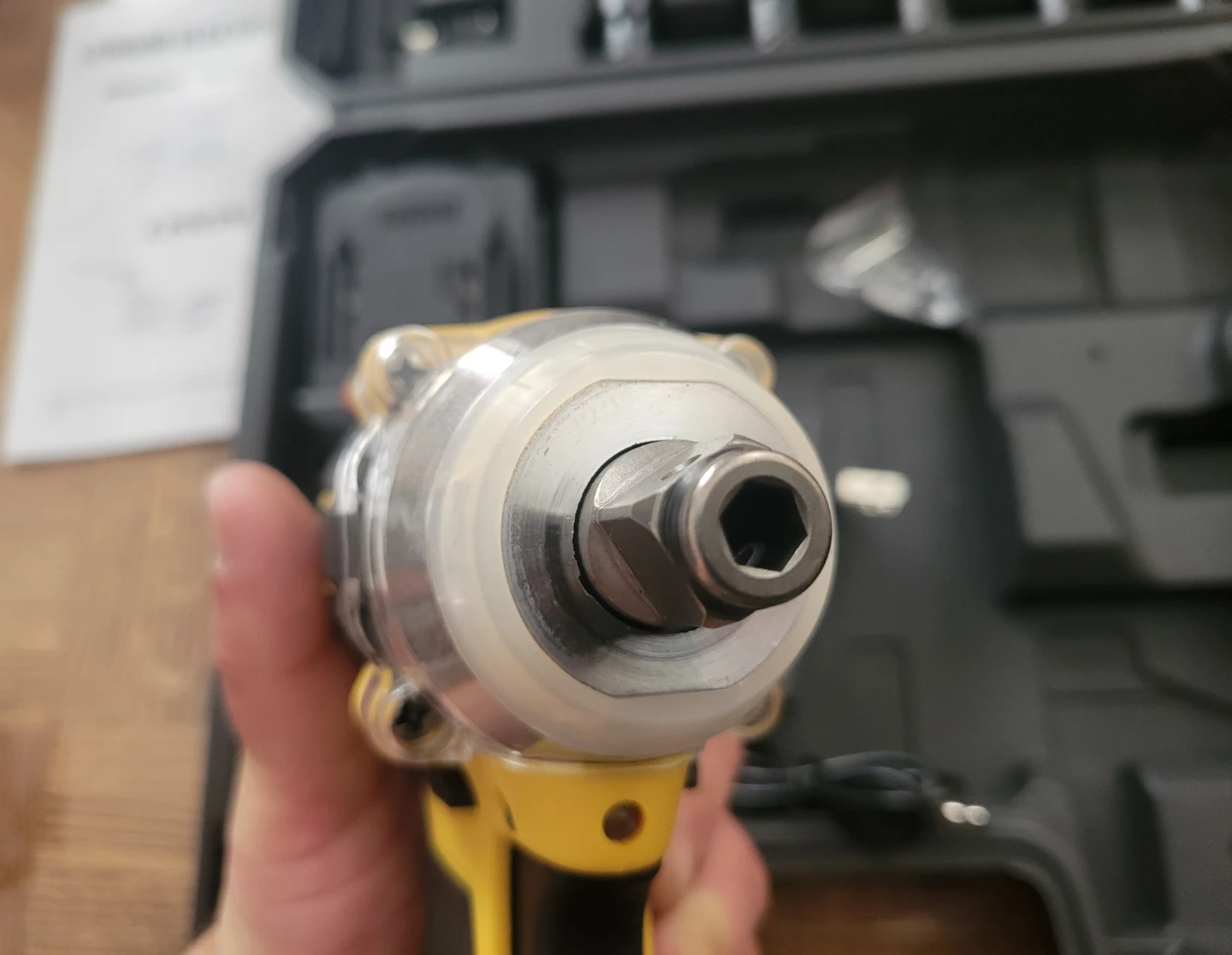 NEW Guiqiqi Impact Wrench Kit w/2 Batteries 2.0Ah - photo 4