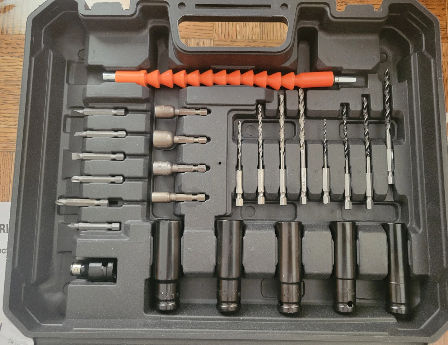 NEW Guiqiqi Impact Wrench Kit w/2 Batteries 2.0Ah - photo 5