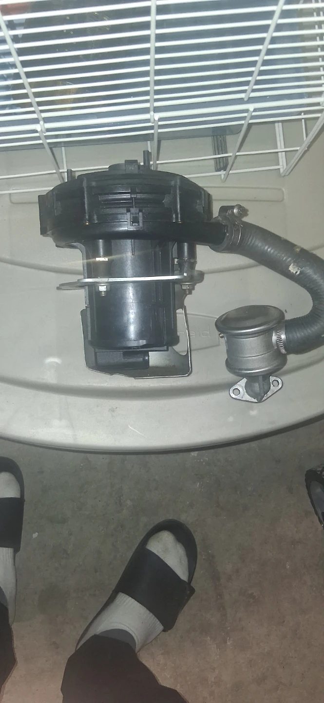Secondary air pump